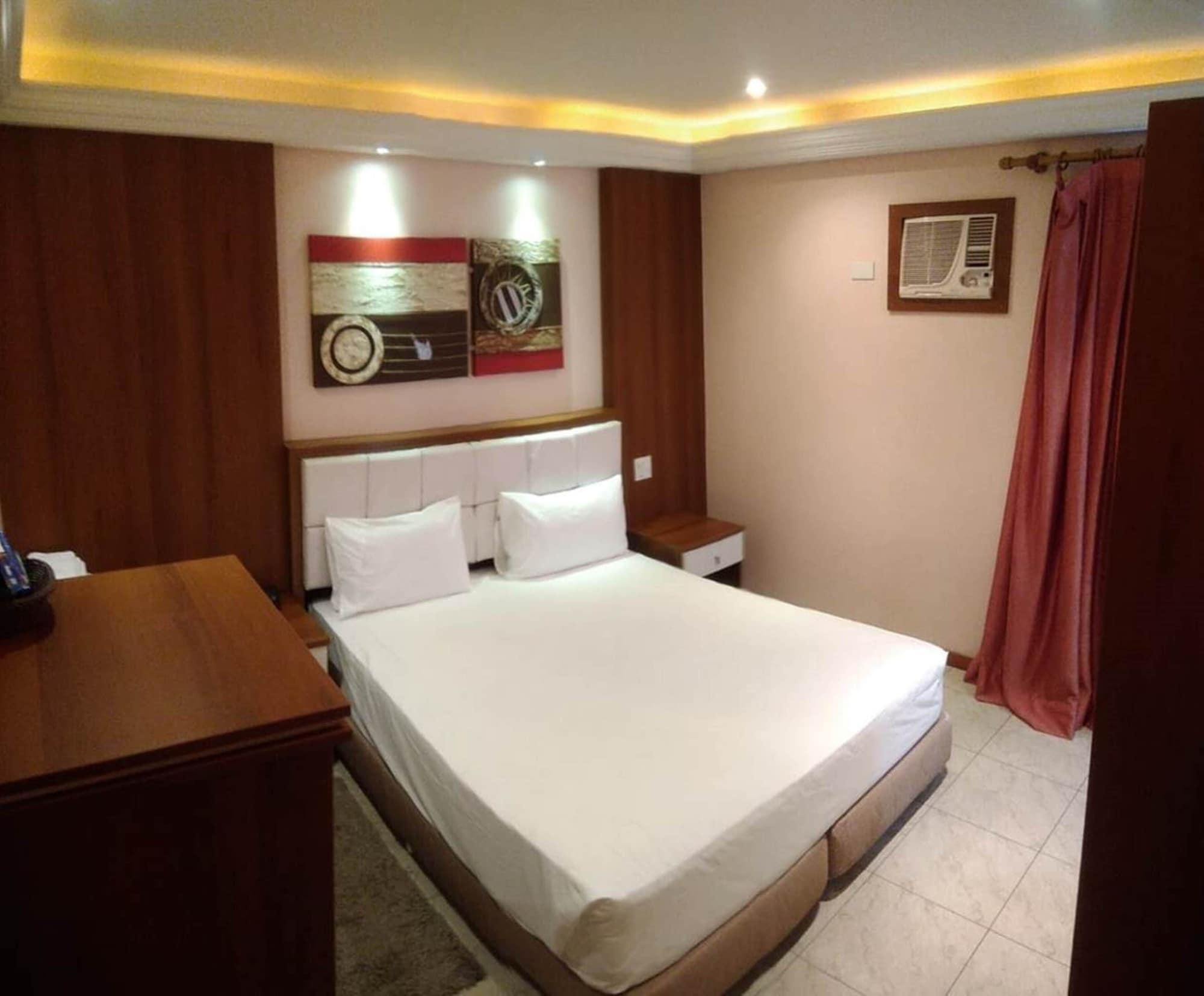 Hotel Luni Сао Паоло Екстериор снимка