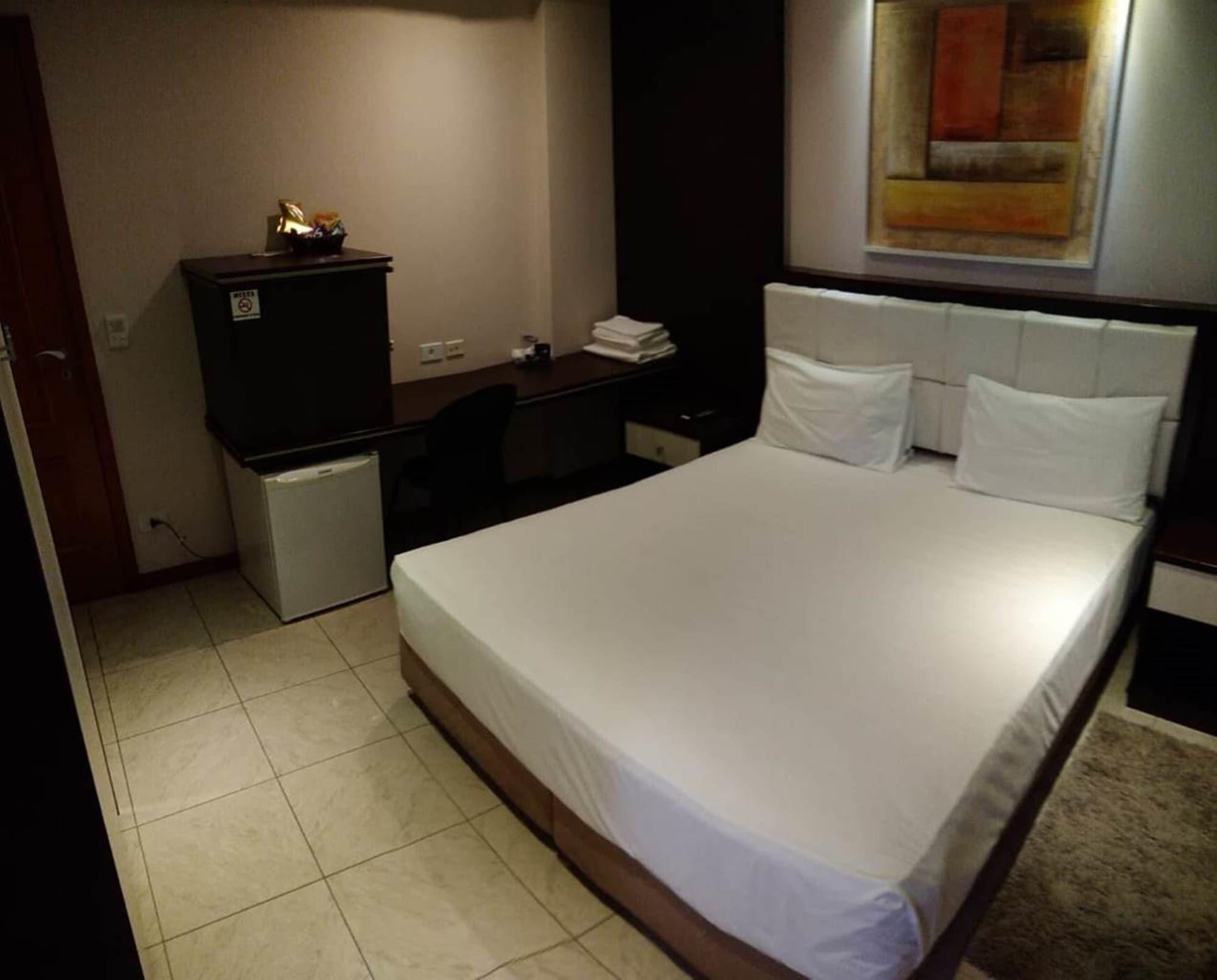 Hotel Luni Сао Паоло Екстериор снимка