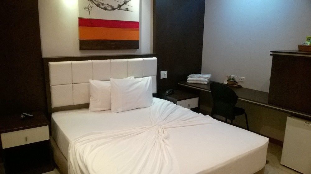 Hotel Luni Сао Паоло Екстериор снимка