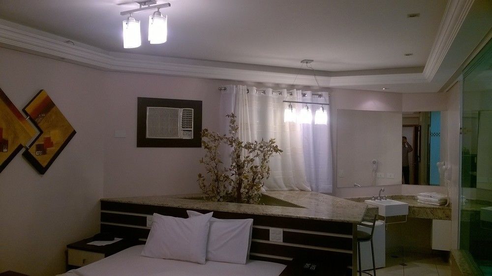 Hotel Luni Сао Паоло Екстериор снимка