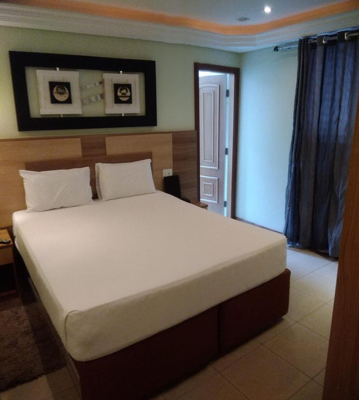 Hotel Luni Сао Паоло Екстериор снимка